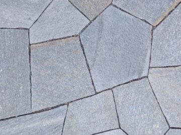 Bodenplatten Luserna, formwild, Farbe gemischt