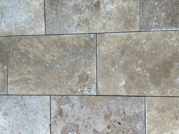 Bodenplatten Travertin Macadamia